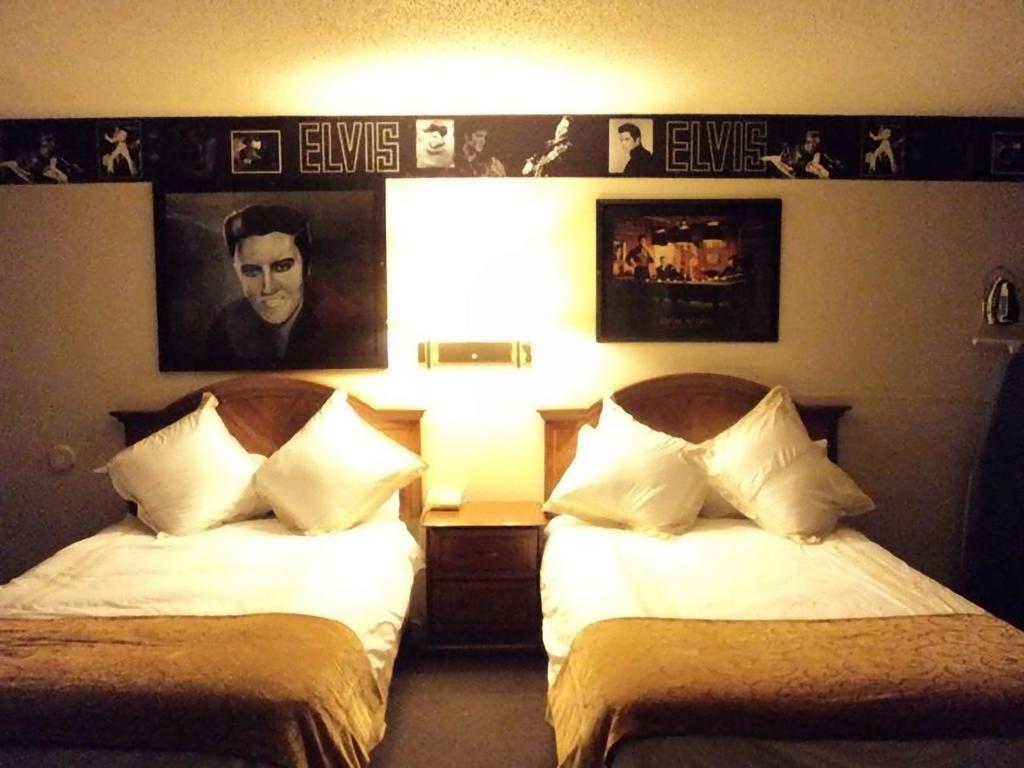 Tall Corn Inn Шенандоа  Номер фото